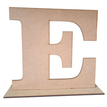 Imagen de Letra Mdf 20 cm. x  3 mm. con Base