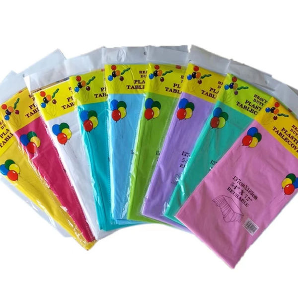 Imagen de Mantel Plastico Color Liso 1,37 x 1,83 m.